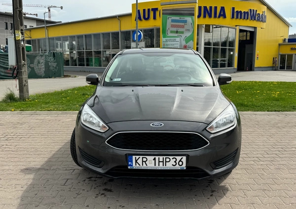 Ford Focus cena 41900 przebieg: 45007, rok produkcji 2018 z Kraków małe 781